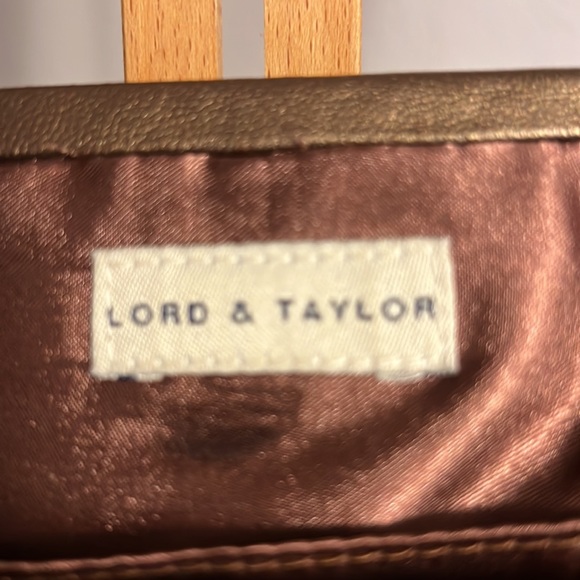 Lord Taylor clutch purse - Picture 4 of 5
